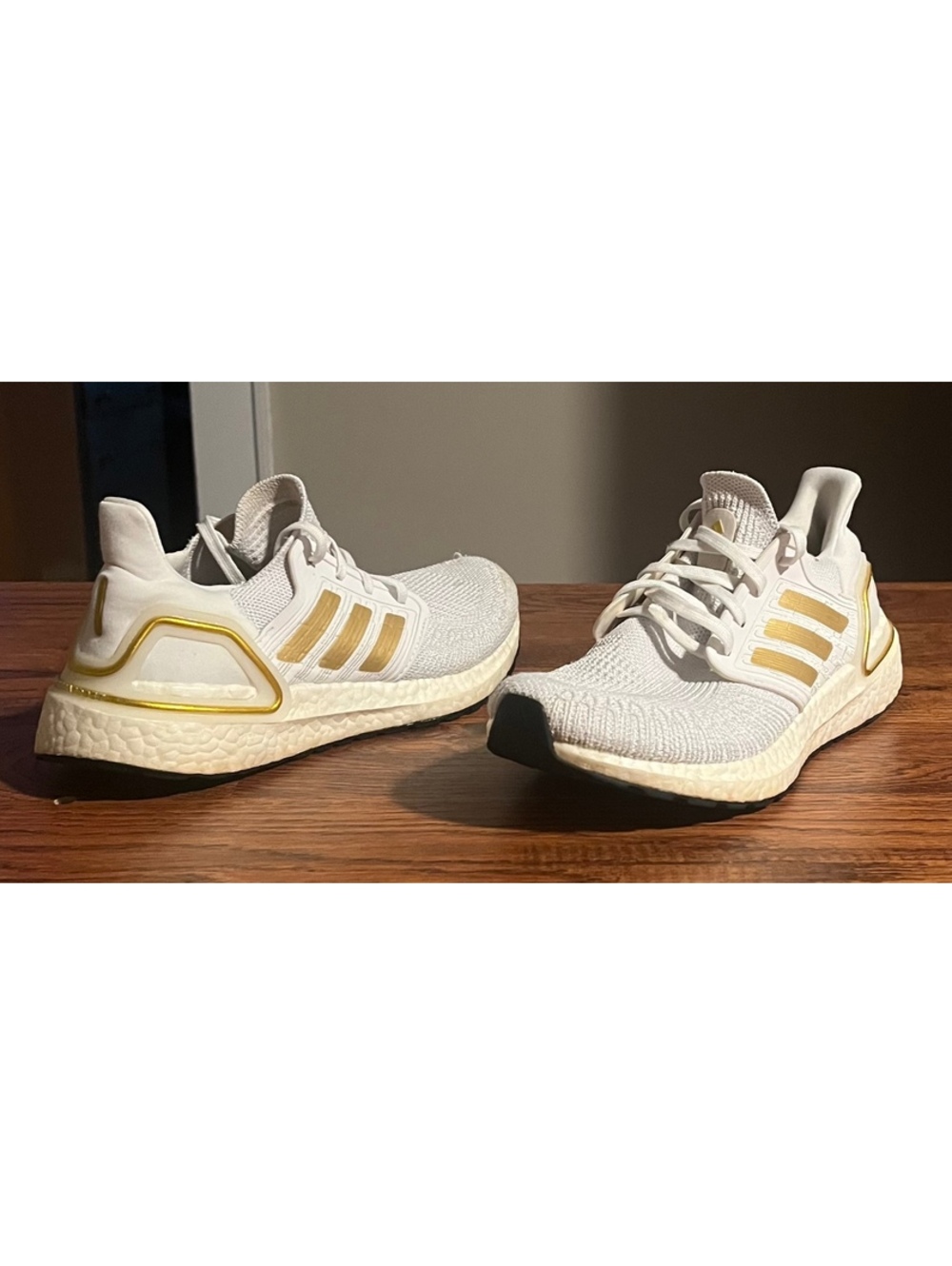 adidas Ultra Boost 20 Cloud White Gold Metallic Size 7.5